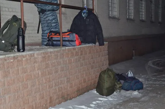 У Рівному активісти заблокували "Беркут" — фото 1