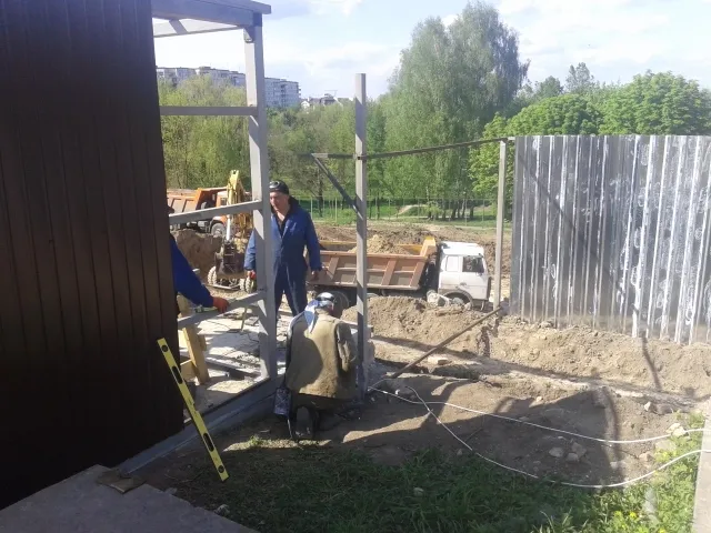 На Пагорбі Слави, будують багатоповерховий житловий будинок (Фоторепортаж) — фото 1