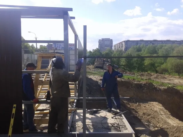 На Пагорбі Слави, будують багатоповерховий житловий будинок (Фоторепортаж) — фото 3