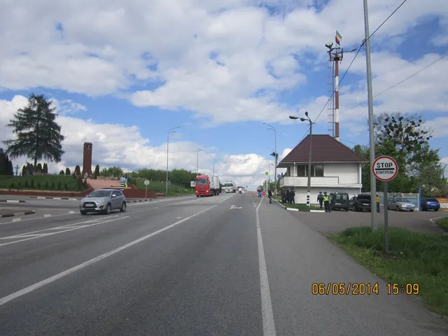 При в`їзді в Рівненську область встановили блок-пости (Фото) — фото 1