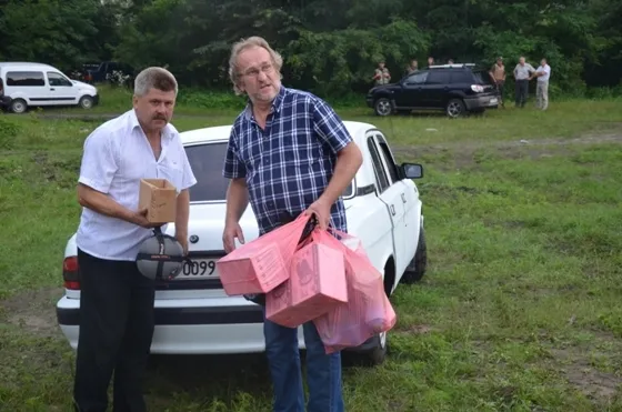 Театрали зуміли зібрати 28 з половиною тисяч гривень для рівненських військових (Фото) + (Відео) — фото 3