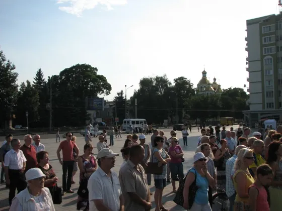 Після майже двохмісячної перерви у Рівному, на майдані Незалежності, відбулося Народне Віче (Фоторепортаж) — фото 5