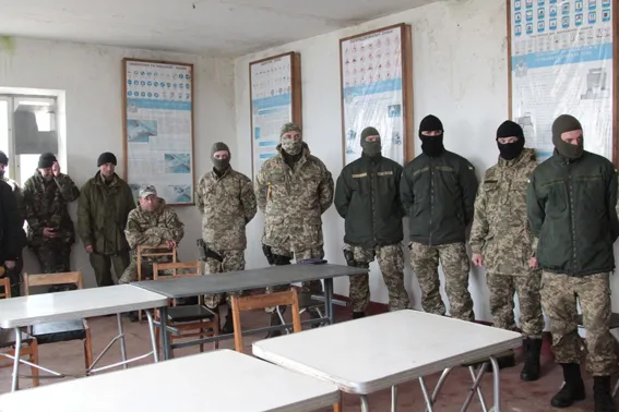 Рівненські експерти навчали мобілізованих знаходити та знешкоджувати вибухівку (фото) — фото 2