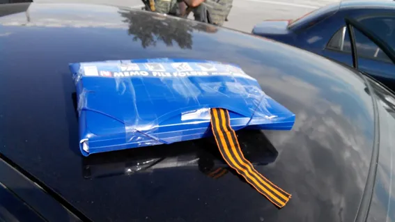 У зоні АТО рівненські правоохоронці виявили велику партію грошей (фото) — фото 3